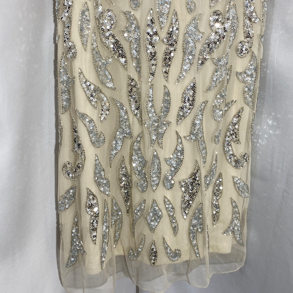 NWT Mac Duggal Silver Ivory Embellished Illusions Cap Sleeve Gown 5532 Size 8 - Picture 7 of 16